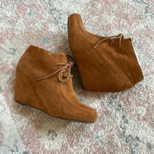Dolce Vita, Cognac Wedge Lace Ankle Booties!